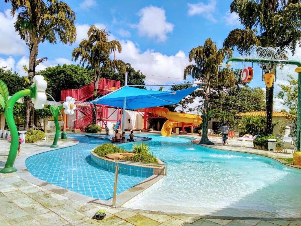 Flat Di Roma Resort Internacional Caldas Novas Extérieur photo