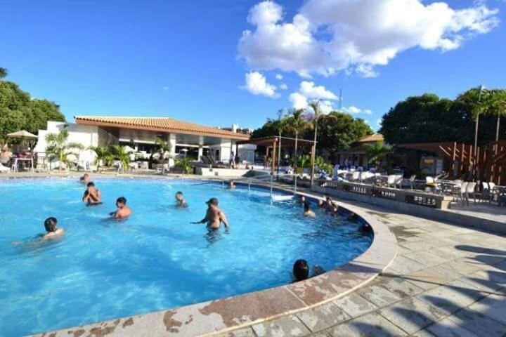 Flat Di Roma Resort Internacional Caldas Novas Extérieur photo